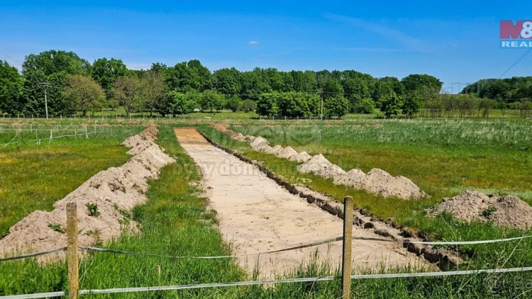 Prodej pozemku k bydlení, 751 m², Valy
