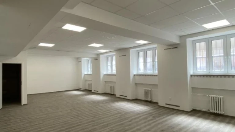 PREDAJ nebytového priestoru, Gunduličova, BA I, Staré mesto,