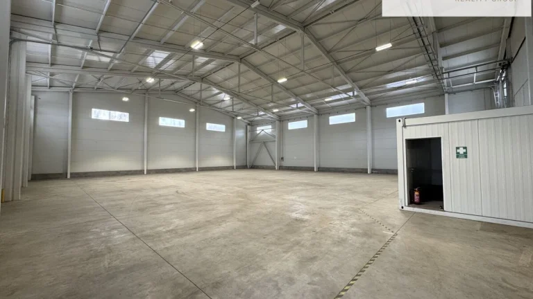 Pronájem skladu, 638 m², Plzeň