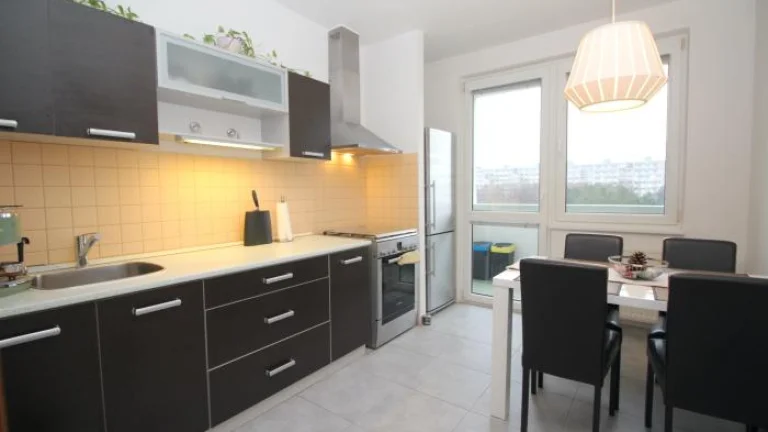 4-izb.kompletne zariad.byt pri Draždiaku Šášovská ul. 87 m2