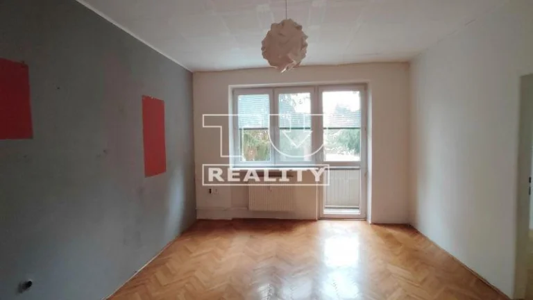 NA PREDAJ 3-IZBOVÝ BYT S BALKÓNMI, 60m2, MYJAVA