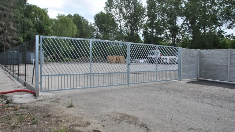 Pozemok skladovy priestor