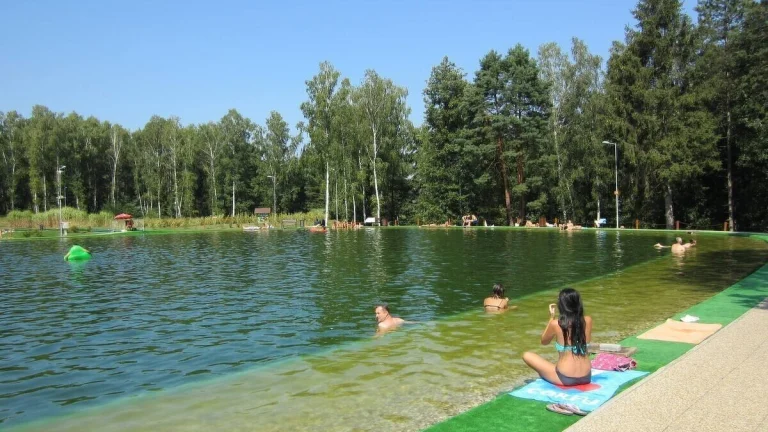 Na predaj stavebný pozemok na Sninských rybníkoch