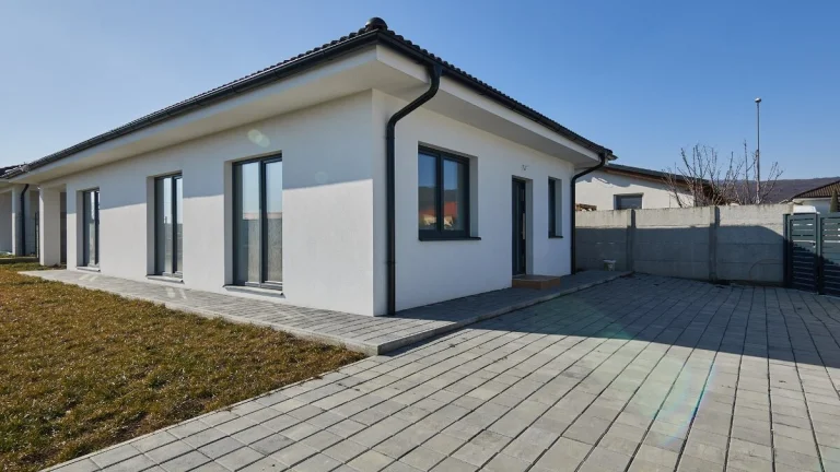 Predaj samostatne stojaceho domu v Častej.
