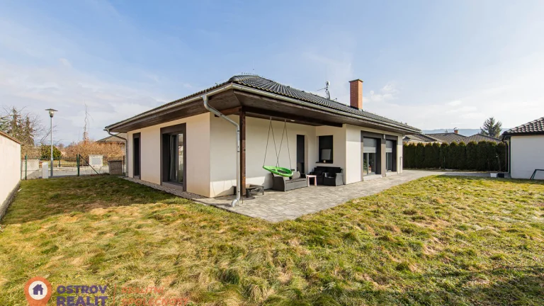 Prodej, rodinný dům, 4+kk, 728 m2, Rapotín