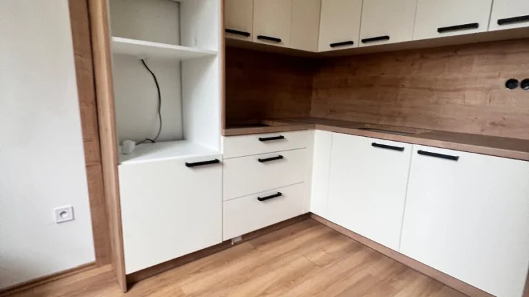 Nové Kompletne zrenovovaný 1 izbový byt na Gen. Klapku ul