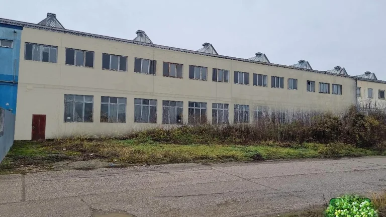 Priemyselná budova - 1000 m2 v Michalovciach