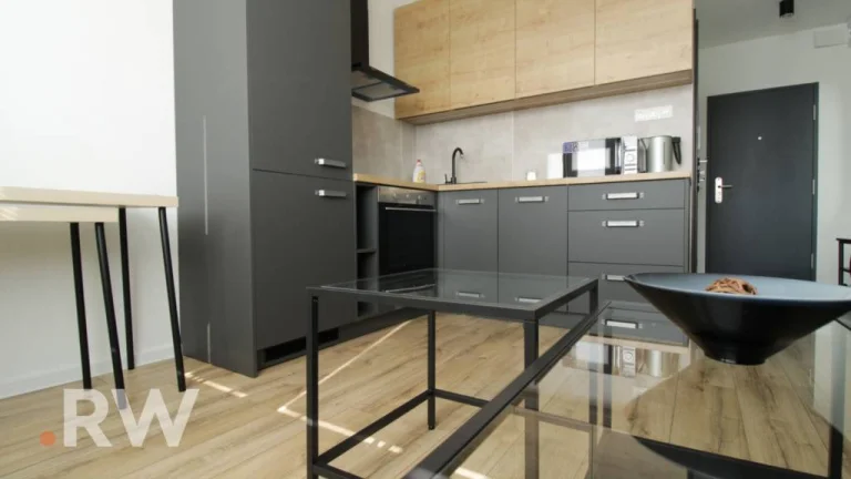 1 izbový byt s balkónom - klimatizovaný - Klokočina