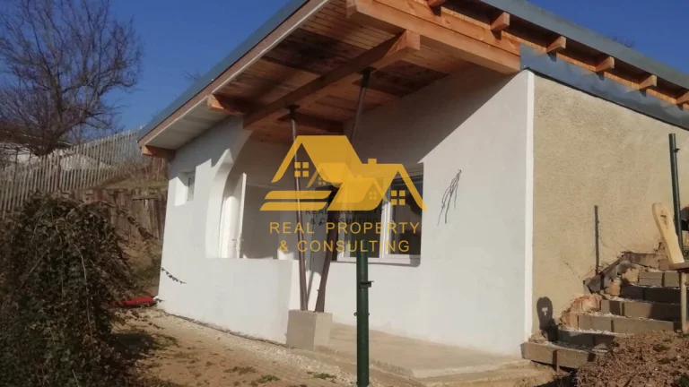 Predám chatu v obci Kamenica nad Hronom