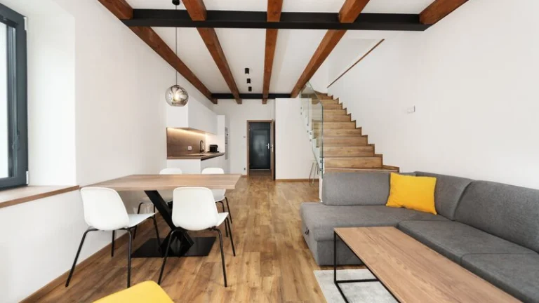 Prodej luxusního mezonetový bytu 3+KK s terasou a parkováním