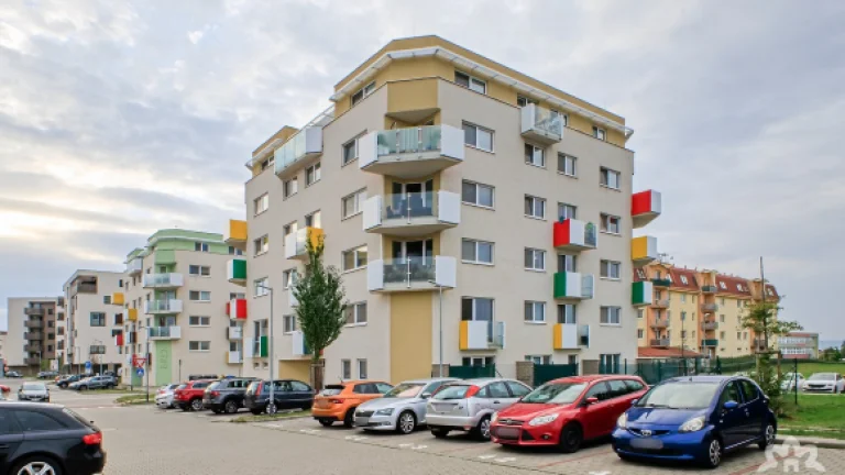 Pronájem bytu 1+kk, 45 m², Uherské Hradiště - Hrušková