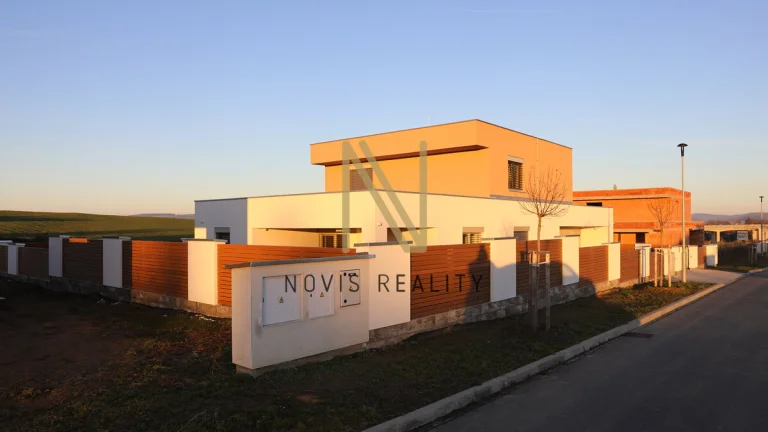 Prodej, rodinný dům - hrubá stavba, 233 m², Klatovy, ul. Ned