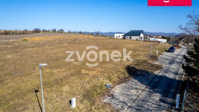 Stavební pozemek, zasíťovaný, Racková u Zlína