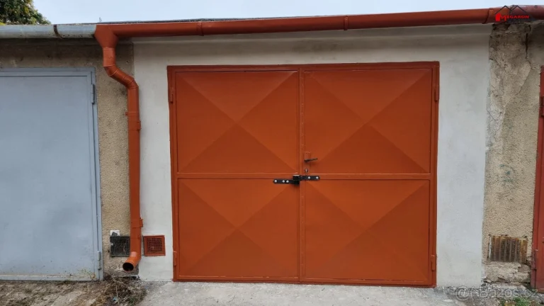 Garáž 20 m², k pronájmu