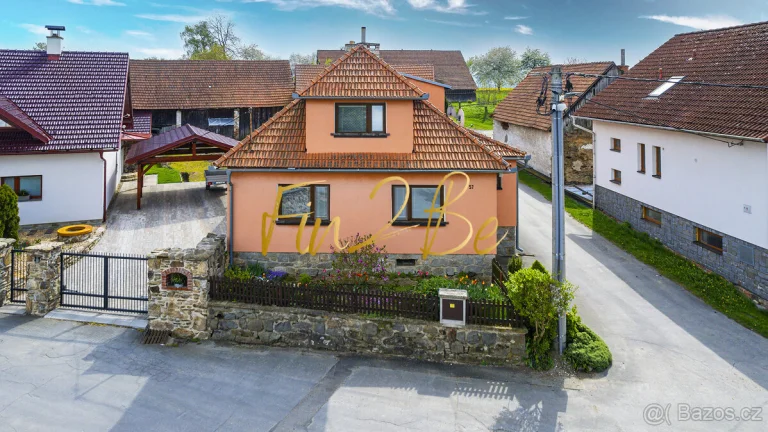 Prodej domu 5+1 s krbem, balkonem a zahradou 183m2, Jívoví -
