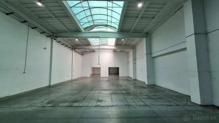 Prenajmeme halu v centre Žiliny o výmere 1700 m2