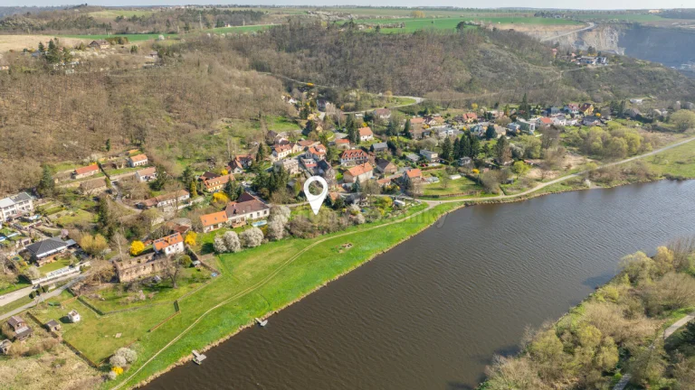 Prodej pozemku k bydlení, 1297 m², Husinec u Prahy