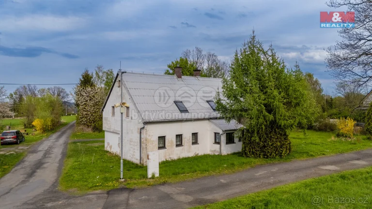 Prodej rodinného domu, 5+1, Studánka