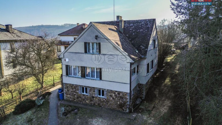 Prodej rodinného domu, 200 m², Račice
