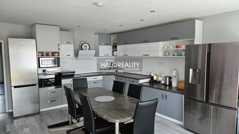 HALO reality - Predaj, rodinný dom Opatovce nad Nitrou - EXK