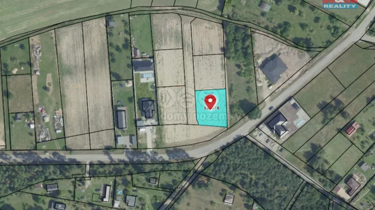 Prodej pozemku k bydlení, 976 m², Hradištko