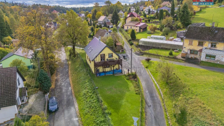 Prodej rodinného domu, 140 m², Libá