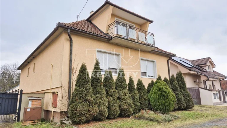Znížená cena. Exkluzívne na predaj rodinný dom v...
