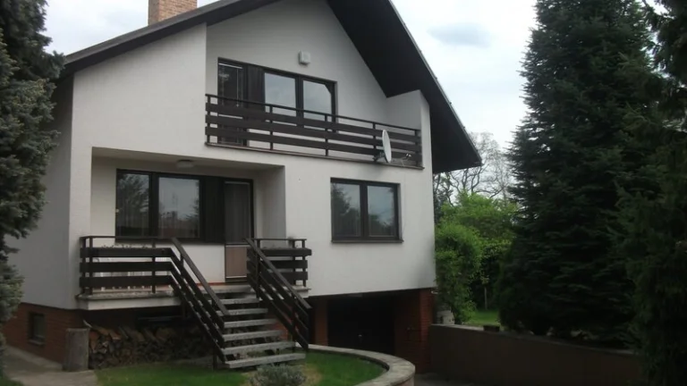 Pronájem bytu 1 + 1 v polosuterénu RD Partyzánská ul., Nový