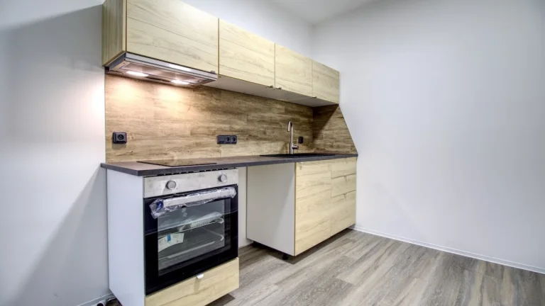 Pronájem nového bytu 2+kk, 59 m2, Smiřice - ul. Cukrovarská.