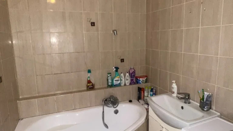 SIMI real - 3 izbový byt s balkónom - rezervovaný