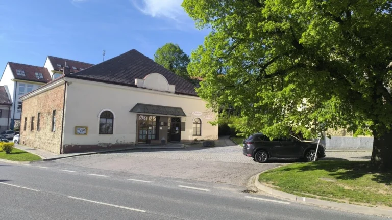 Pronájem kanceláře, obchodu, 85 m2 - Přibyslav, ev.č. 00525
