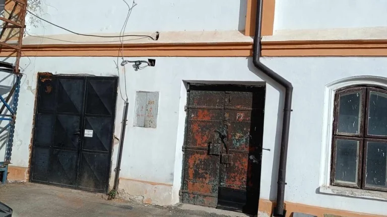 Prenájom skladu/dielne – 96 m², Veľký Šariš