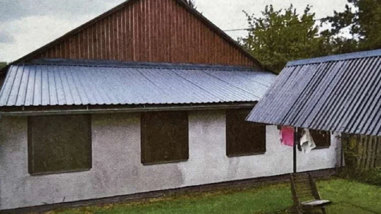 dražba dílny s pozemky v obci Dvůr K.n L., ID 7223e 0406