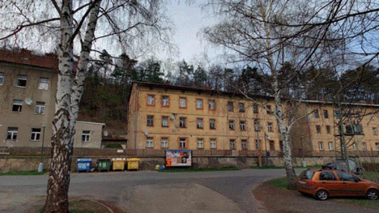 Nabízíme k prodeji 4 bytové domy v Bělé p. B.
