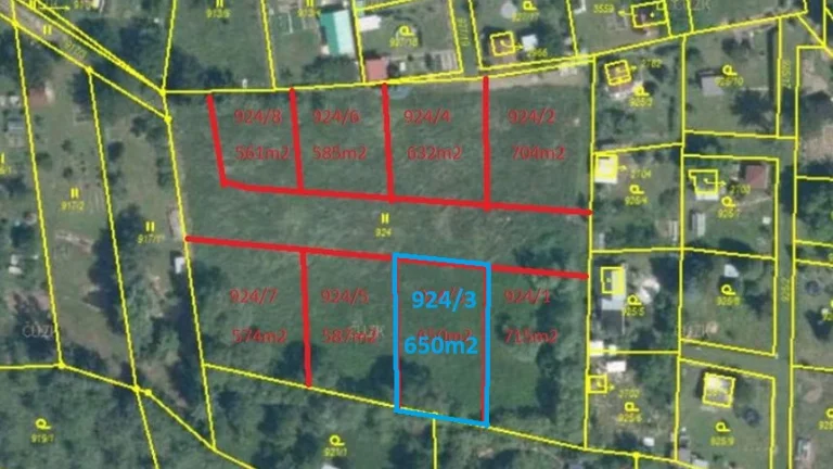 Šumava - Prodej pozemku k výstavbě chaty 650m2 v Sušici