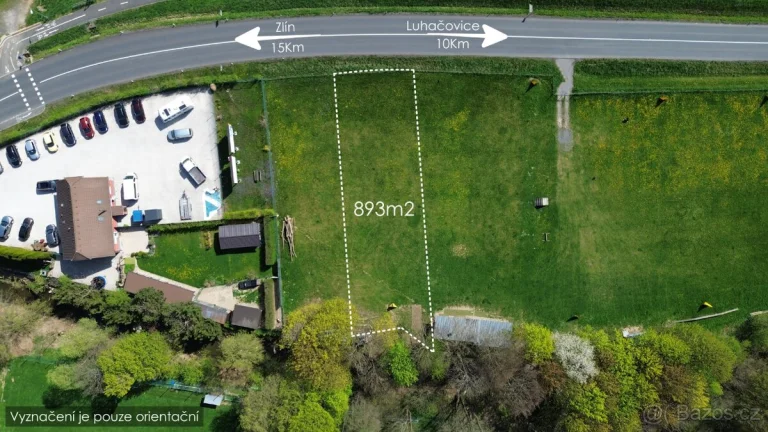 Prodej stavebního pozemku 893 m² Hřivínův Újezd