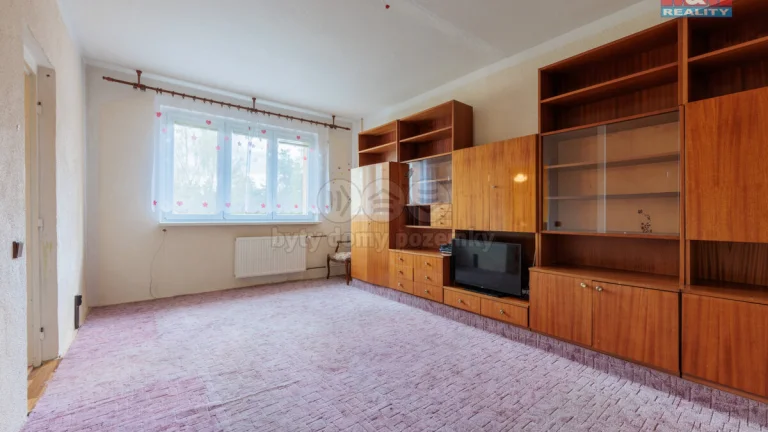 Prodej bytu 1+1, 38 m², Rotava, ul. Sídliště