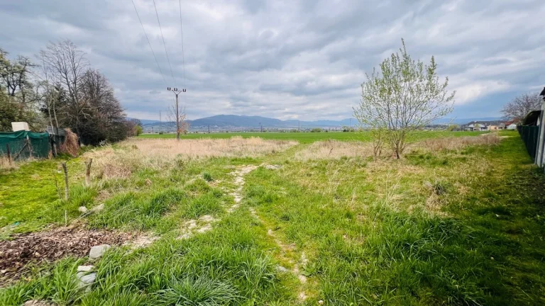 Stavebný pozemok v Sebedraží na PREDAJ