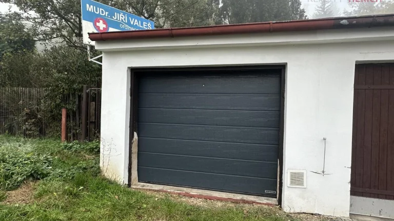 Exkluzivní prodej garáže OV (22 m2) Václavská, Chomutov