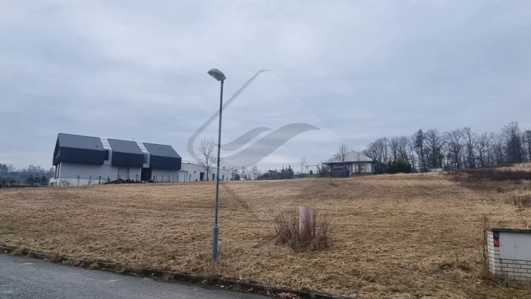 Prodej stavebního pozemku 2667 m² Kunice - Dolní Lomnice
