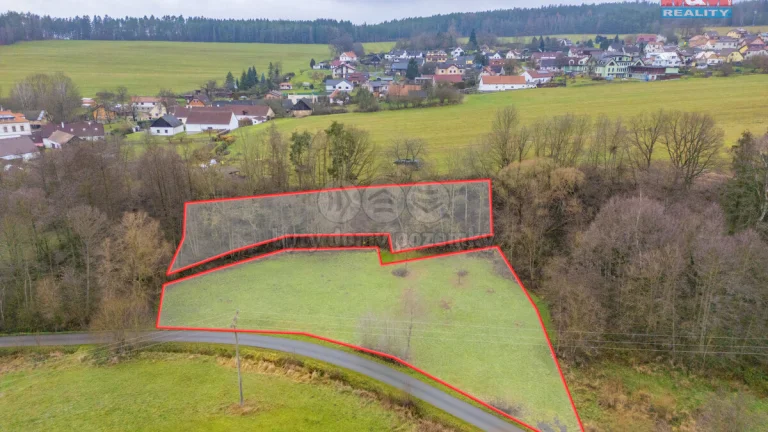Prodej louky, 4176 m², Hůrky