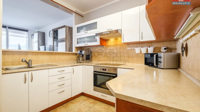 Prodej bytu 3+1, 75 m², Chomutov, ul. Březenecká