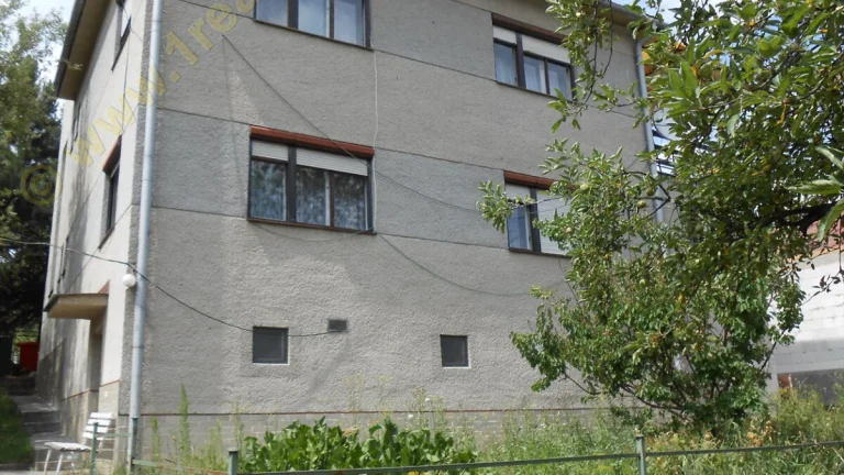 Rodinný dom s pozemkom Banská Bystrica