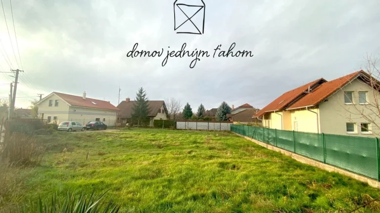 PREDAJ, slnečný pozemok na výstavbu rodinného domu, 871 m2,