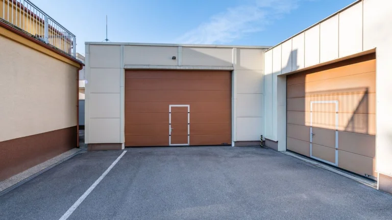 Garáž - 130 m2, Trebišov, ul. Hurbanova