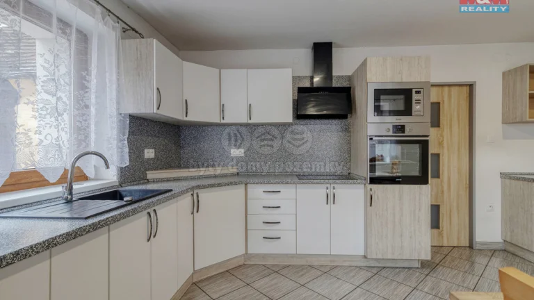 Prodej rodinného domu 4+1, 154 m², Kasejovice