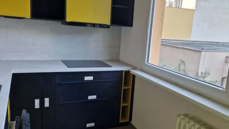 Pronájem zrekonstruovaného bytu 2+1L , Děčín, ul. Pohraniční