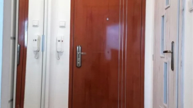 Dám do prenájmu jeden izbový zariadený byt byt