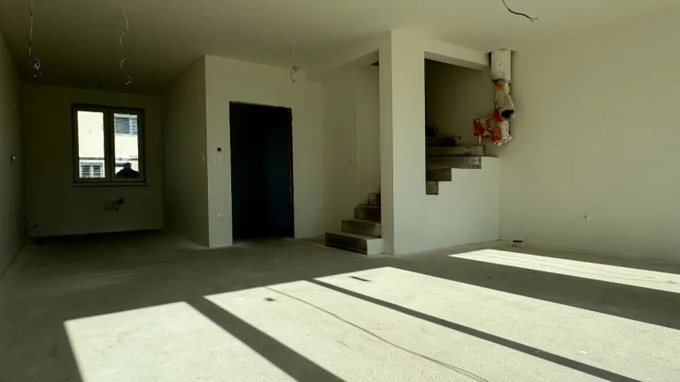 33Reality |Na predaj 4.izbový rodinný dom v radovej výstavbe