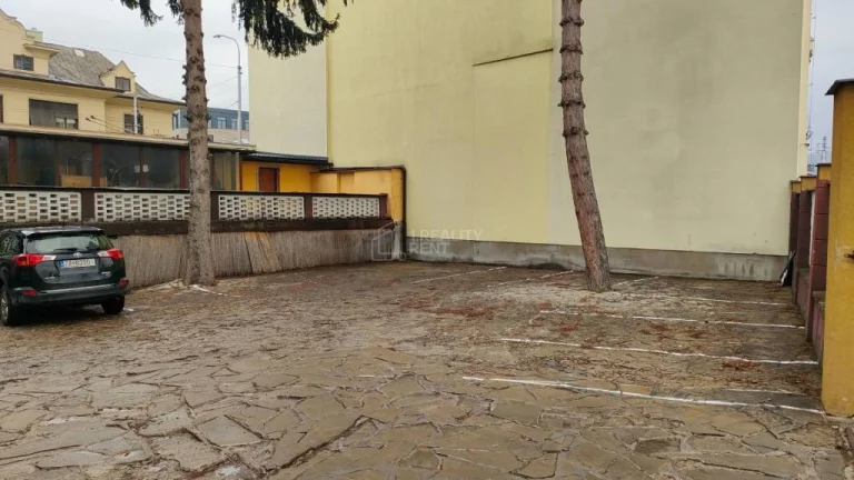 Prenájom: 7x parkovacie miesto v centre Žiliny
